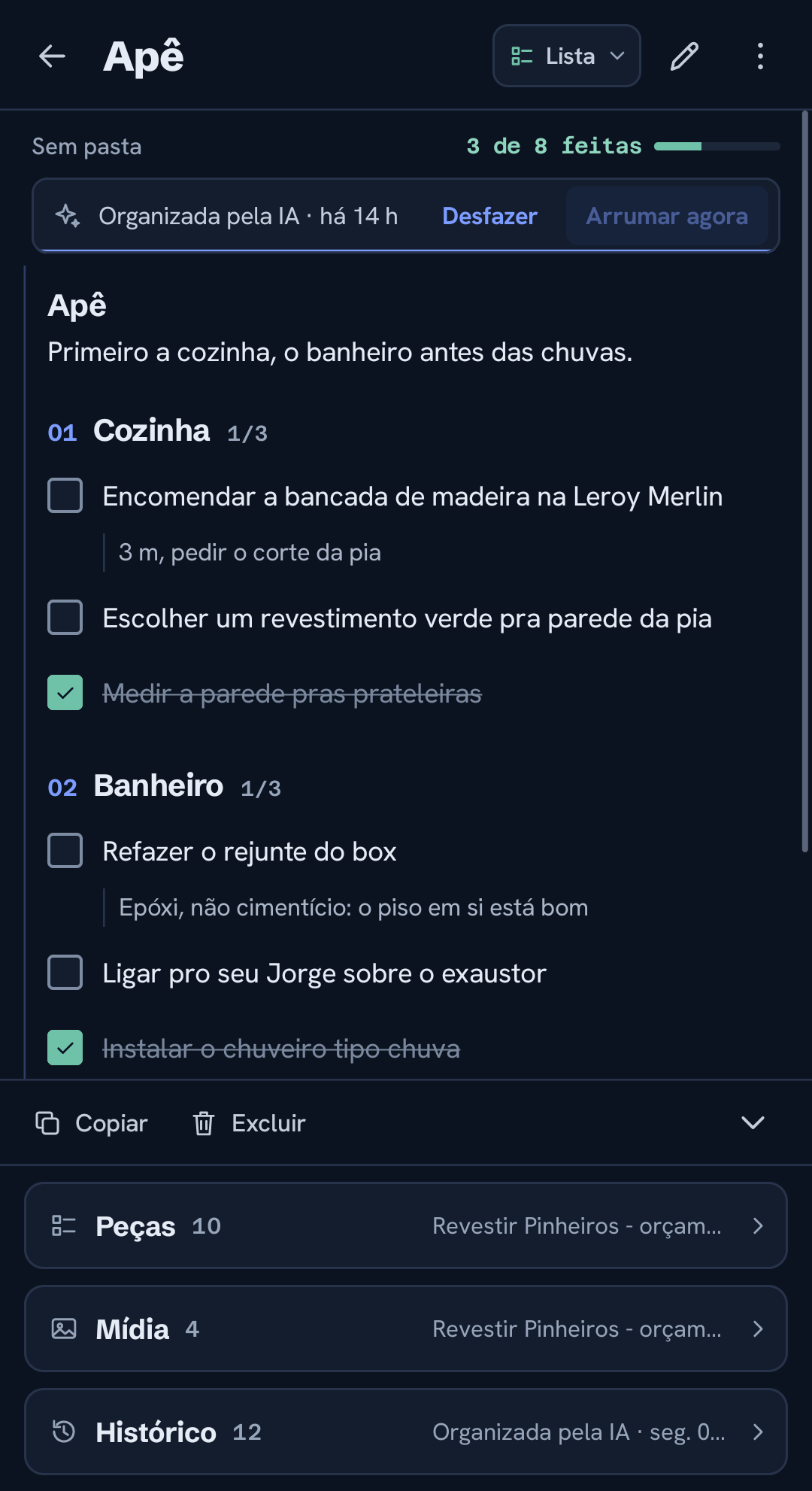 Uma nota de lista com seções, marcações e detalhes de tarefas