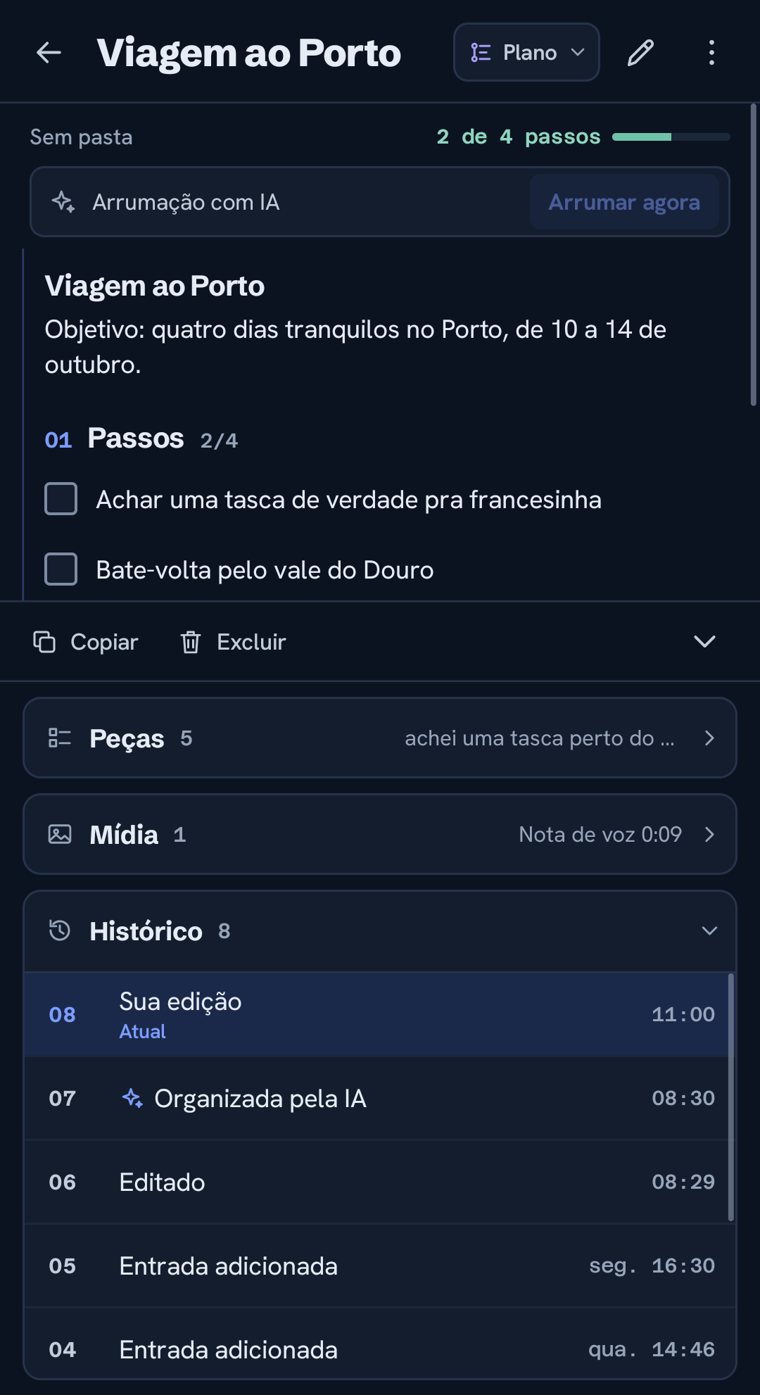 O histórico de uma nota: cada versão com data, sua edição por cima da arrumação da IA